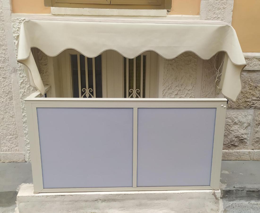 Apartamento Il Sottomarino Bari Exterior foto