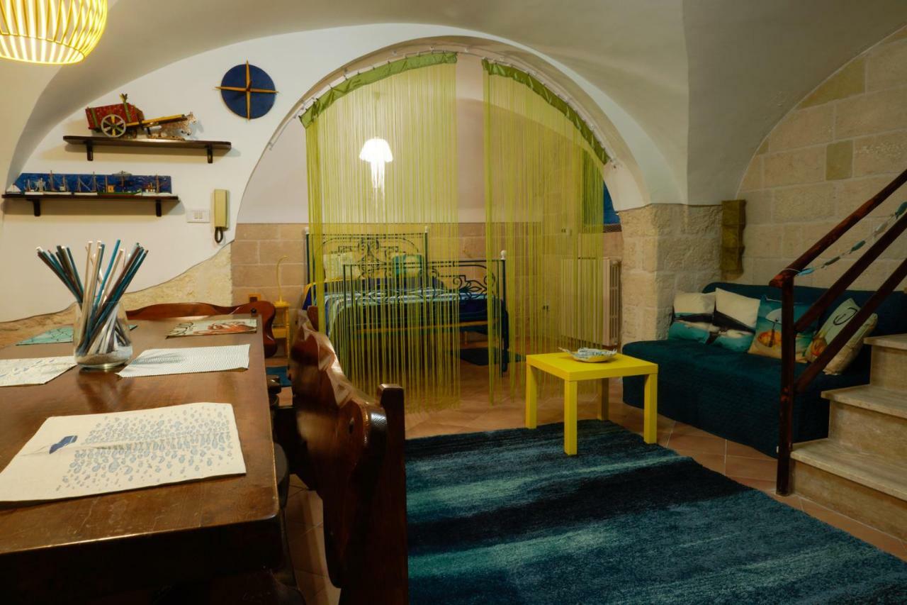Apartamento Il Sottomarino Bari Exterior foto
